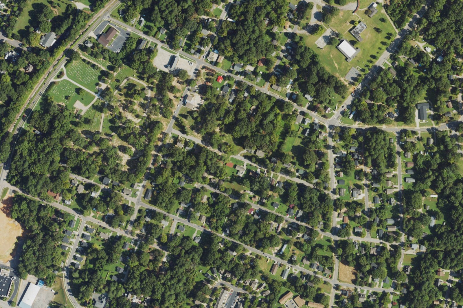 USDA aerial photograph of Wake Forest, North Carolina, showing homes, streets and tree canopy in 2022